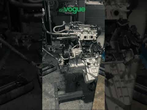 Vogue Technics Video: Vogue Technics Engine Services Overview — Range Rover, Land Rover and Jaguar specialist garage, Grays Essex